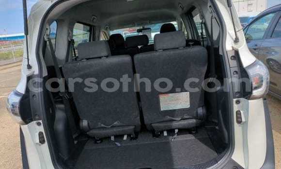 Buy Used Toyota Sienta White Car in Maseru in Maseru Buy Used Toyota Sienta White Car in Maseru in Maseru