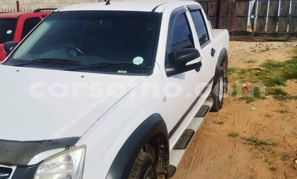 Sayi Na hannu Isuzu KB Other Mota in Maseru a Maseru Sayi Na hannu Isuzu KB Other Mota in Maseru a Maseru