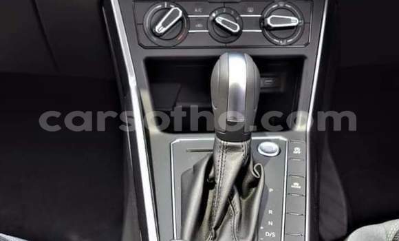 Sayi Na hannu Volkswagen Polo White Mota in Maseru a Maseru Sayi Na hannu Volkswagen Polo White Mota in Maseru a Maseru