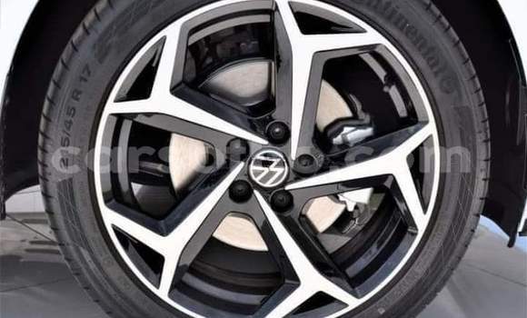 Sayi Na hannu Volkswagen Polo White Mota in Maseru a Maseru Sayi Na hannu Volkswagen Polo White Mota in Maseru a Maseru