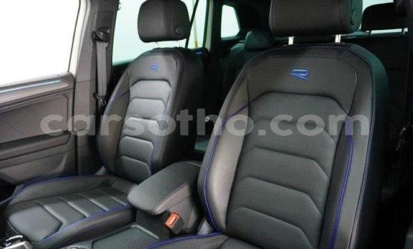 اشتري مستعمل Volkswagen Tiguan White سيارة في Maseru في Maseru اشتري مستعمل Volkswagen Tiguan White سيارة في Maseru في Maseru