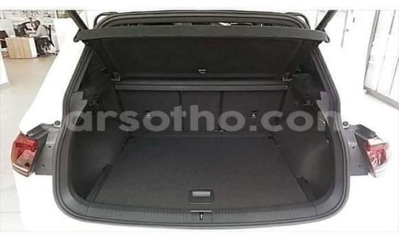 Sayi Na hannu Volkswagen Tiguan White Mota in Maseru a Maseru Sayi Na hannu Volkswagen Tiguan White Mota in Maseru a Maseru