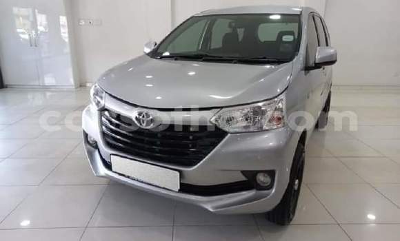 Sayi Na hannu Toyota Avanza Silver Mota in Maseru a Maseru Sayi Na hannu Toyota Avanza Silver Mota in Maseru a Maseru