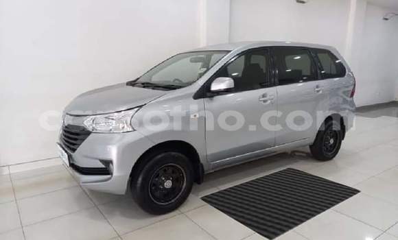 Sayi Na hannu Toyota Avanza Silver Mota in Maseru a Maseru Sayi Na hannu Toyota Avanza Silver Mota in Maseru a Maseru