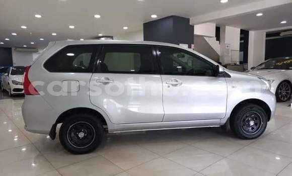 Sayi Na hannu Toyota Avanza Silver Mota in Maseru a Maseru Sayi Na hannu Toyota Avanza Silver Mota in Maseru a Maseru