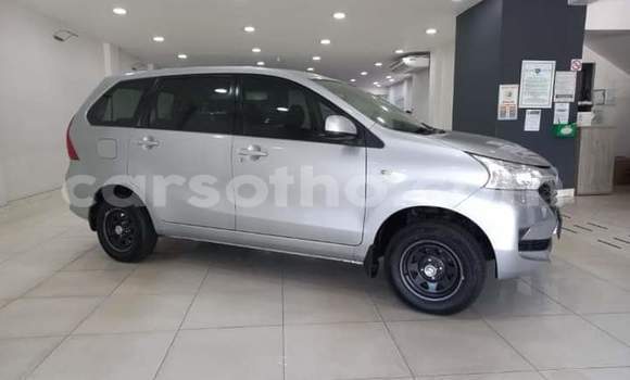 Sayi Na hannu Toyota Avanza Silver Mota in Maseru a Maseru Sayi Na hannu Toyota Avanza Silver Mota in Maseru a Maseru
