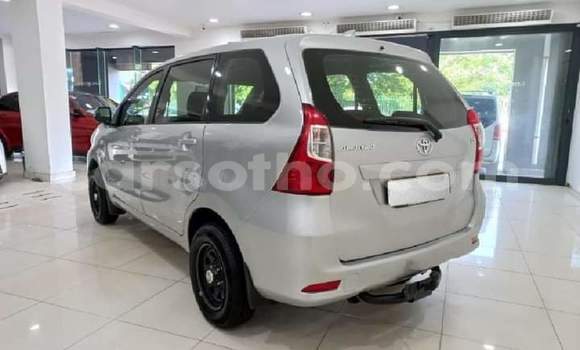 Sayi Na hannu Toyota Avanza Silver Mota in Maseru a Maseru Sayi Na hannu Toyota Avanza Silver Mota in Maseru a Maseru