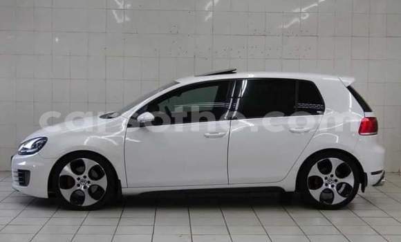 اشتري مستعمل Volkswagen Golf GTI White سيارة في Maseru في Maseru اشتري مستعمل Volkswagen Golf GTI White سيارة في Maseru في Maseru