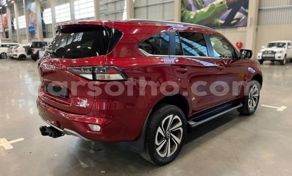 Buy Used Isuzu MU-X Red Car in Maseru in Maseru Buy Used Isuzu MU-X Red Car in Maseru in Maseru
