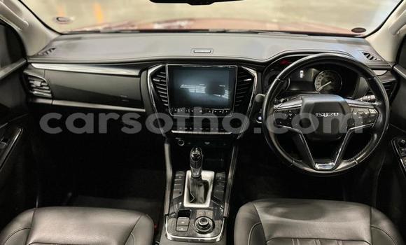 Buy Used Isuzu MU-X Red Car in Maseru in Maseru Buy Used Isuzu MU-X Red Car in Maseru in Maseru