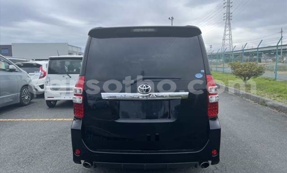 Sayi Na hannu Toyota Noah Black Mota in Maputsoe a Leribe Sayi Na hannu Toyota Noah Black Mota in Maputsoe a Leribe
