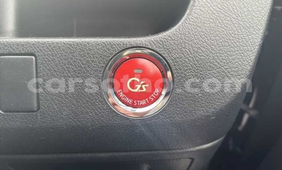 Sayi Na hannu Toyota Noah Black Mota in Maputsoe a Leribe Sayi Na hannu Toyota Noah Black Mota in Maputsoe a Leribe