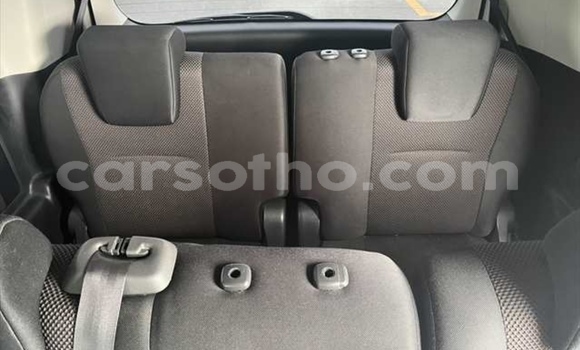 Sayi Na hannu Toyota Noah Black Mota in Maputsoe a Leribe Sayi Na hannu Toyota Noah Black Mota in Maputsoe a Leribe