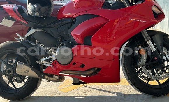 Buy Used Ducati Panigale Red Bike in Maseru in Maseru Buy Used Ducati Panigale Red Bike in Maseru in Maseru