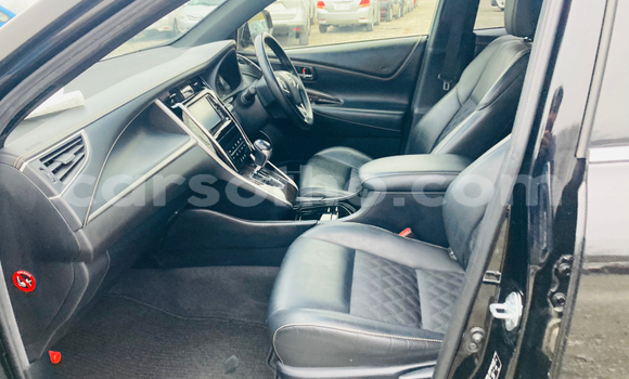 اشتري مستعمل Toyota Harrier Black سيارة في Maseru في Maseru اشتري مستعمل Toyota Harrier Black سيارة في Maseru في Maseru