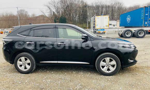 اشتري مستعمل Toyota Harrier Black سيارة في Maseru في Maseru اشتري مستعمل Toyota Harrier Black سيارة في Maseru في Maseru