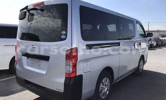اشتري مستعمل Nissan NV350 Caravan Silver سيارة في Maseru في Maseru اشتري مستعمل Nissan NV350 Caravan Silver سيارة في Maseru في Maseru