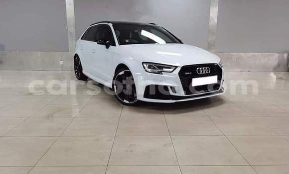 اشتري مستعمل Audi RS3 White سيارة في Maseru في Maseru اشتري مستعمل Audi RS3 White سيارة في Maseru في Maseru