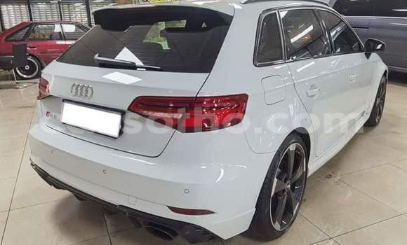 اشتري مستعمل Audi RS3 White سيارة في Maseru في Maseru اشتري مستعمل Audi RS3 White سيارة في Maseru في Maseru