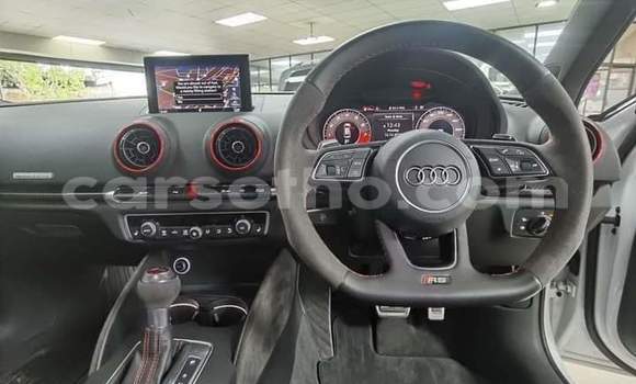 اشتري مستعمل Audi RS3 White سيارة في Maseru في Maseru اشتري مستعمل Audi RS3 White سيارة في Maseru في Maseru
