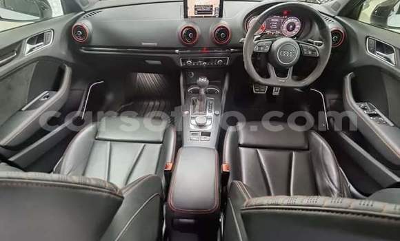 اشتري مستعمل Audi RS3 White سيارة في Maseru في Maseru اشتري مستعمل Audi RS3 White سيارة في Maseru في Maseru