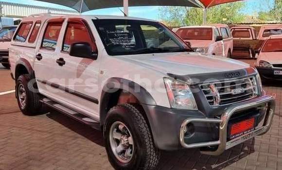 اشتري مستعمل Isuzu KB White سيارة في Maseru في Maseru