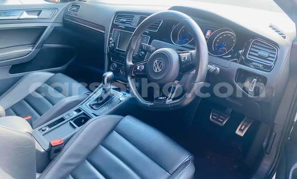 اشتري مستعمل Volkswagen Golf R White سيارة في Maseru في Maseru اشتري مستعمل Volkswagen Golf R White سيارة في Maseru في Maseru