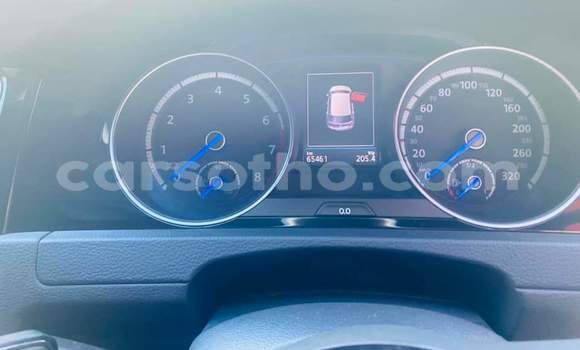 اشتري مستعمل Volkswagen Golf R White سيارة في Maseru في Maseru اشتري مستعمل Volkswagen Golf R White سيارة في Maseru في Maseru