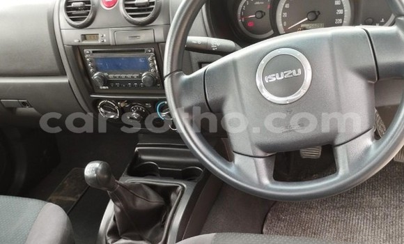 اشتري مستعمل Isuzu KB White سيارة في Maseru في Maseru اشتري مستعمل Isuzu KB White سيارة في Maseru في Maseru