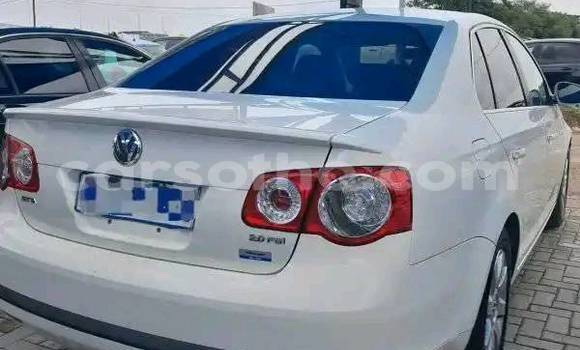 Sayi Na hannu Volkswagen Jetta White Mota in Butha–Buthe a Thaba-Tseka Sayi Na hannu Volkswagen Jetta White Mota in Butha–Buthe a Thaba-Tseka