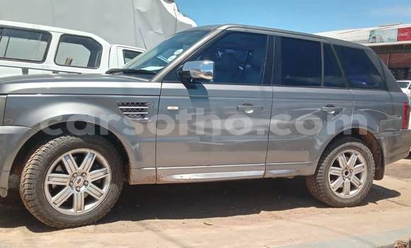 Sayi Na hannu Range Rover Range Rover Other Mota in Mafeteng a Mafeteng Sayi Na hannu Range Rover Range Rover Other Mota in Mafeteng a Mafeteng