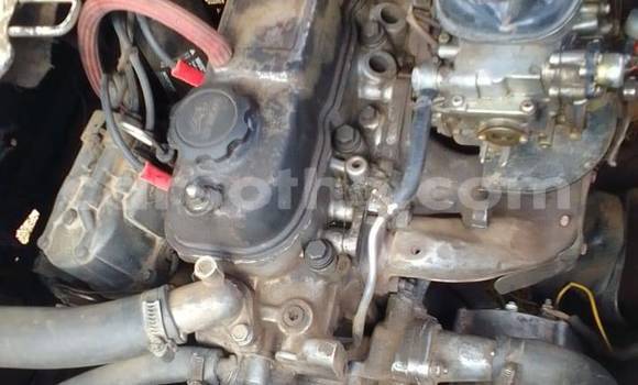 Sayi Na hannu Toyota Hiace White Mota in Mafeteng a Mafeteng Sayi Na hannu Toyota Hiace White Mota in Mafeteng a Mafeteng