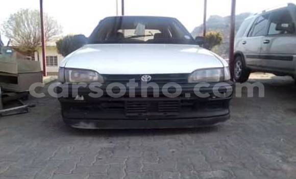 Acheter Occasion Voiture Toyota 4Runner Blanc à Maputsoa, Leribe Acheter Occasion Voiture Toyota 4Runner Blanc à Maputsoa, Leribe