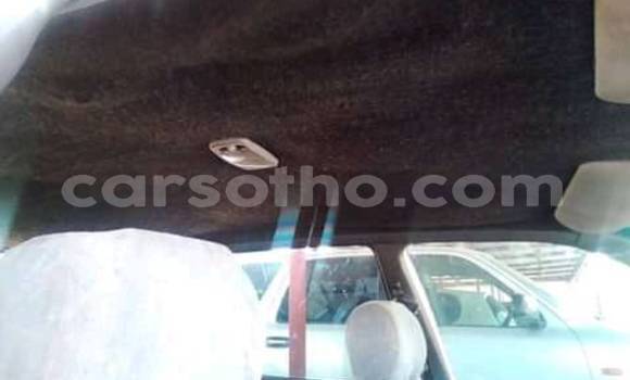 Sayi Na hannu Toyota 4Runner White Mota in Maputsoa a Leribe Sayi Na hannu Toyota 4Runner White Mota in Maputsoa a Leribe