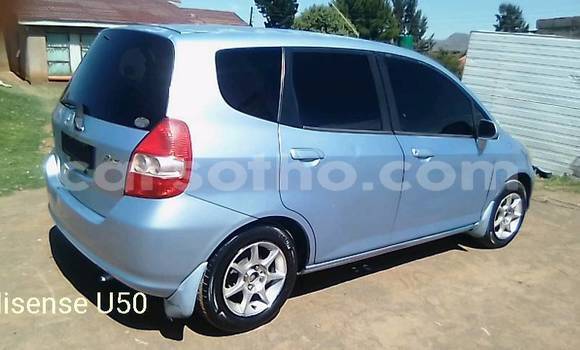 Sayi Na hannu Honda FIT Blue Mota in Import - Dubai a Maseru Sayi Na hannu Honda FIT Blue Mota in Import - Dubai a Maseru