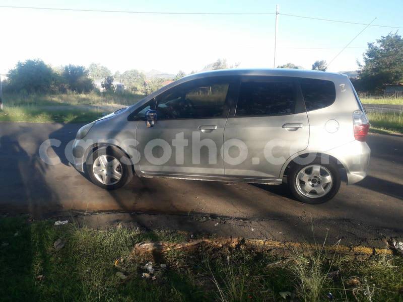 Big with watermark toyota vitz leribe maputsoa 27539