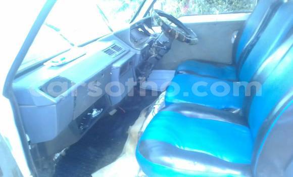 Sayi Na hannu Toyota Noah White Mota in Mafeteng a Mafeteng Sayi Na hannu Toyota Noah White Mota in Mafeteng a Mafeteng