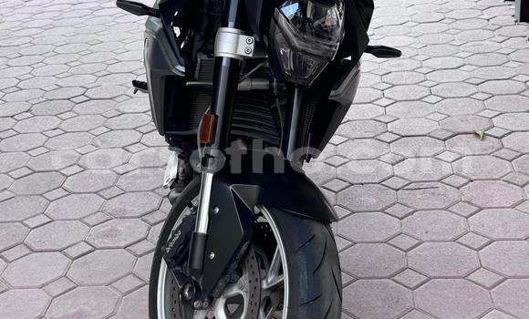 Buy Used BMW R 900 Black Bike in Maseru in Maseru Buy Used BMW R 900 Black Bike in Maseru in Maseru