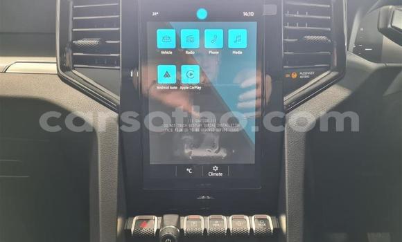 Sayi Na hannu Volkswagen Amarok White Mota in Maseru a Maseru Sayi Na hannu Volkswagen Amarok White Mota in Maseru a Maseru