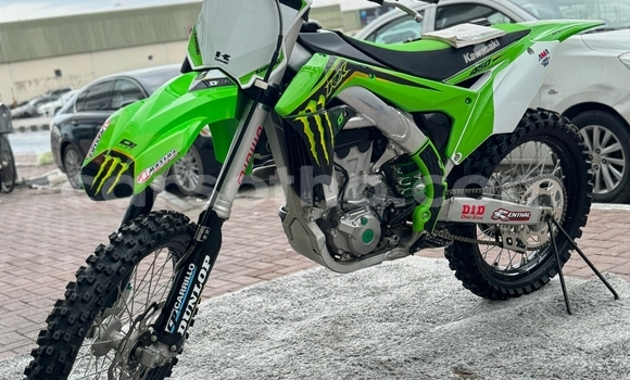 Acheter Occasion Moto Kawasaki KX Vert à Maseru, Maseru Acheter Occasion Moto Kawasaki KX Vert à Maseru, Maseru