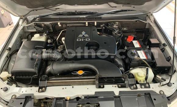 Acheter Occasion Voiture Mitsubishi Pajero Gris à Maseru, Maseru Acheter Occasion Voiture Mitsubishi Pajero Gris à Maseru, Maseru