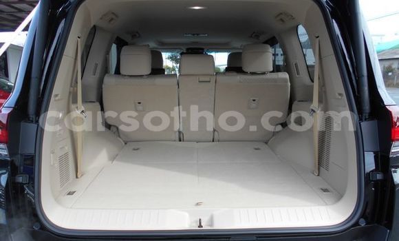 Sayi Na hannu Toyota Land Cruiser Black Mota in Maseru a Maseru Sayi Na hannu Toyota Land Cruiser Black Mota in Maseru a Maseru