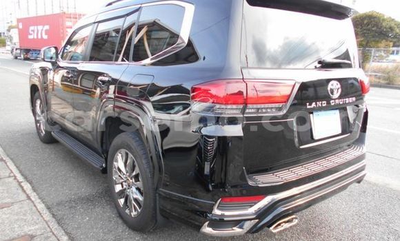 Sayi Na hannu Toyota Land Cruiser Black Mota in Maseru a Maseru Sayi Na hannu Toyota Land Cruiser Black Mota in Maseru a Maseru