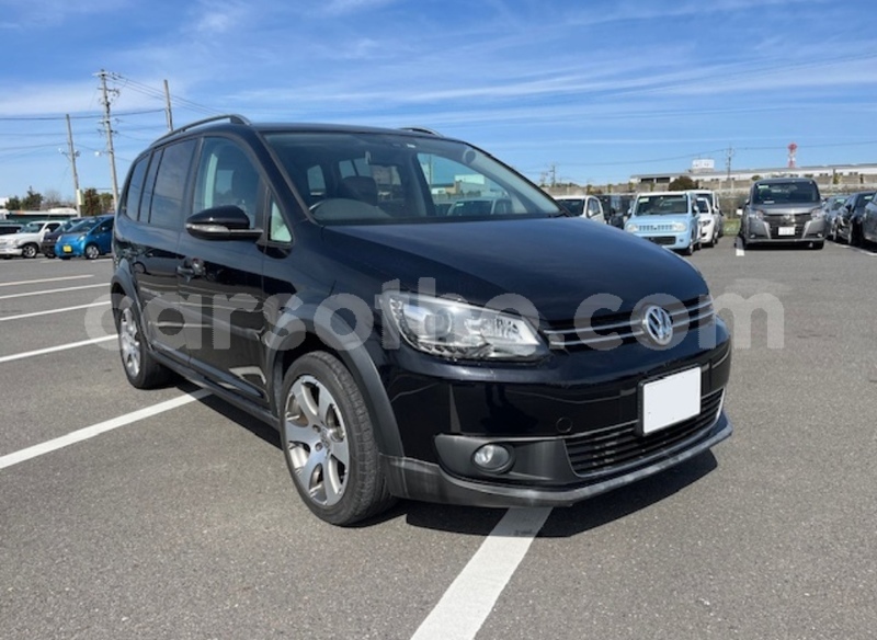 Big with watermark volkswagen touran leribe maputsoe 27568