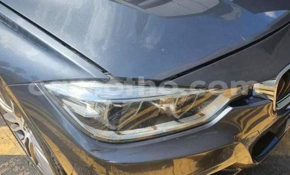 Sayi Na hannu BMW 3–Series Black Mota in Maseru a Maseru Sayi Na hannu BMW 3–Series Black Mota in Maseru a Maseru