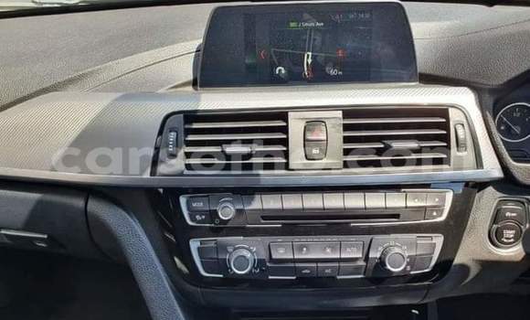 Sayi Na hannu BMW 3–Series Black Mota in Maseru a Maseru Sayi Na hannu BMW 3–Series Black Mota in Maseru a Maseru