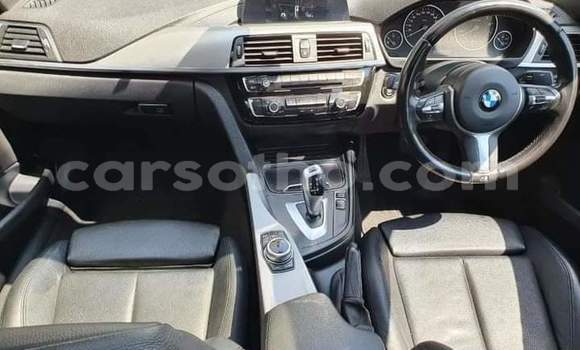 Sayi Na hannu BMW 3–Series Black Mota in Maseru a Maseru Sayi Na hannu BMW 3–Series Black Mota in Maseru a Maseru