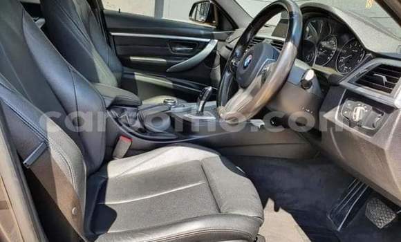 Sayi Na hannu BMW 3–Series Black Mota in Maseru a Maseru Sayi Na hannu BMW 3–Series Black Mota in Maseru a Maseru