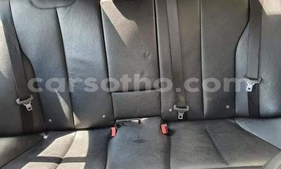 Sayi Na hannu BMW 3–Series Black Mota in Maseru a Maseru Sayi Na hannu BMW 3–Series Black Mota in Maseru a Maseru