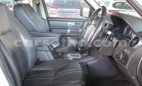 Acheter Occasion Voiture Land Rover Discovery Blanc à Maseru, Maseru Acheter Occasion Voiture Land Rover Discovery Blanc à Maseru, Maseru